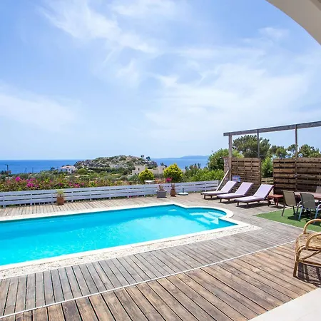 Spilia Bay Villa