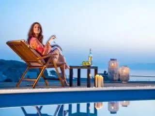 Spilia Bay *