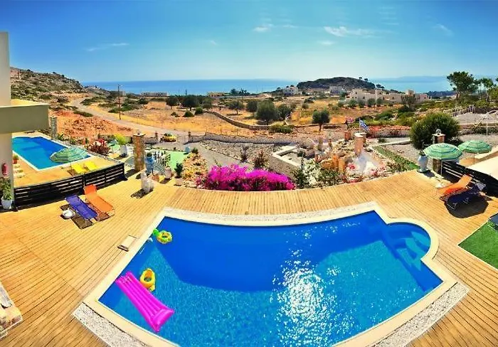 Spilia Bay Villa *