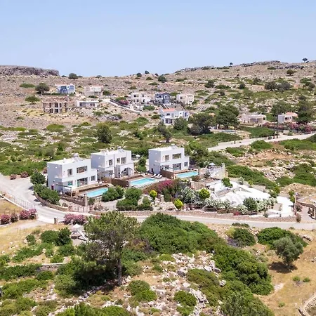 Spilia Bay *