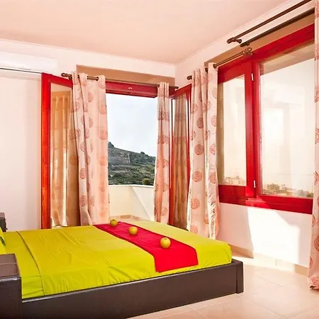 Spilia Bay * Pefki