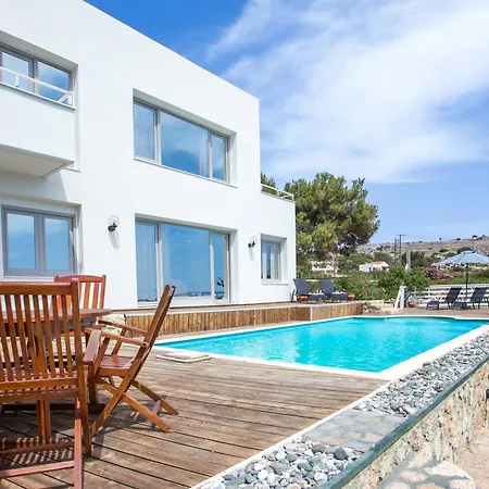 Villa Spilia Bay