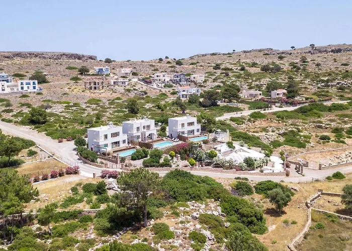 Spilia Bay *