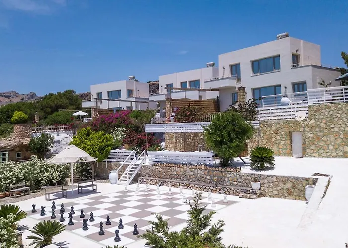 Spilia Bay * Πεύκος