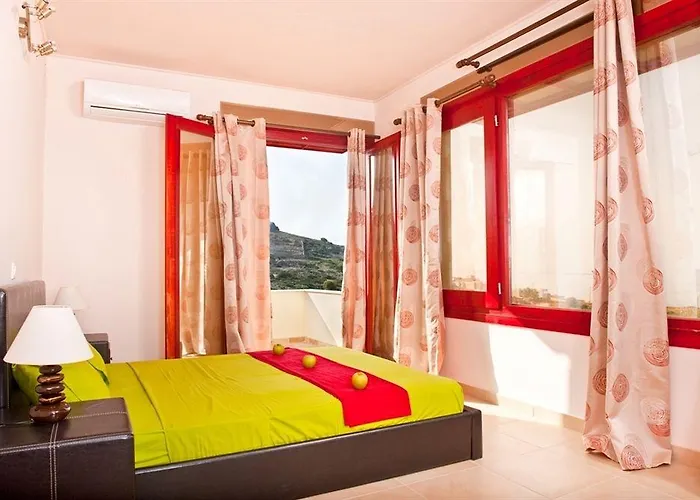 Spilia Bay * Pefki