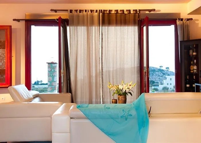 Villa Spilia Bay